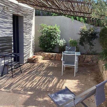 Casa Laurel Apartment Figari  Exterior photo